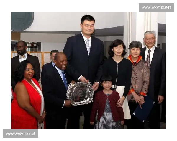 印度 8 岁男孩身高 1.98 米创吉尼斯纪录，基因与运动成就 “小巨人” 传奇