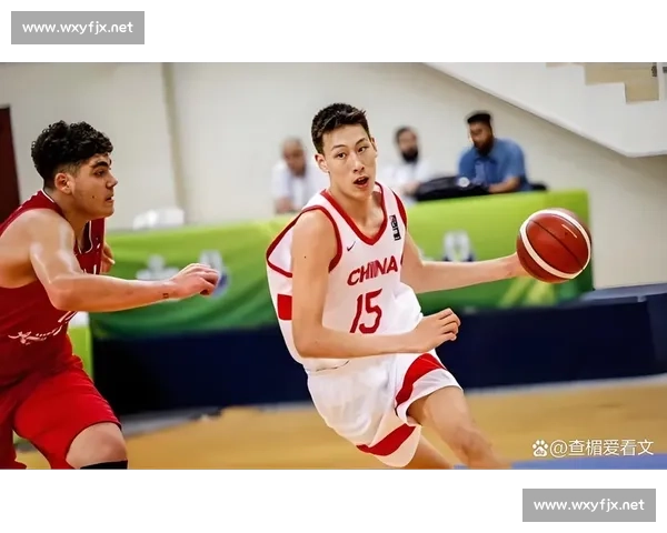 中国 U19 新星再陷低迷！2 分钟失误集锦引争议，曲绍斌用人策略遭炮轰