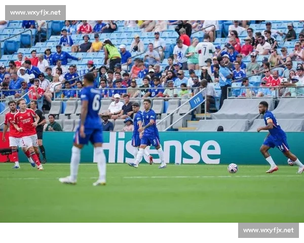 本菲卡主帅盛赞切尔西实力：红牌阴影下 10 人苦战顶级强队